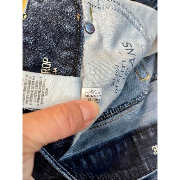 American Eagle Artist Crop Stretch Denim Jeans Size 6 - Picture 13 of 13
